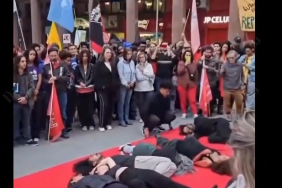 universitários realizaram protesto contra a megaoperação da polícia no Rio de Janeiro
