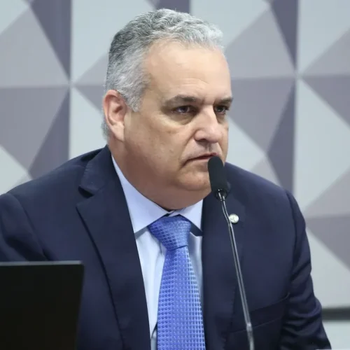 Alfredo Gaspar pede quebra de sigilo fiscal e bancário de Lulinha na CPMI do INSS