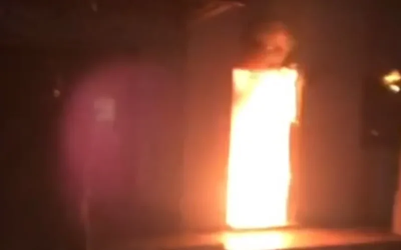 Incêndio em residência no Jacintinho termina com suspeito agredido