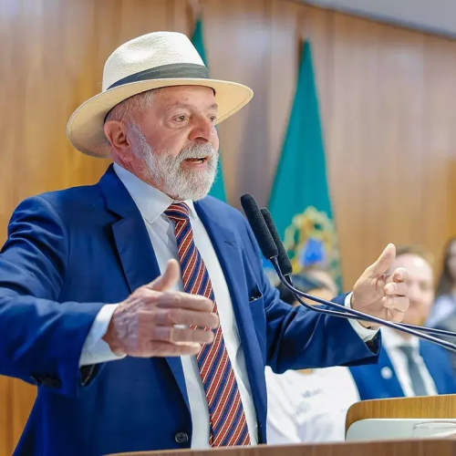 Lula realiza primeira reunião ministerial do ano nesta segunda-feira (20)