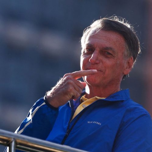 Defesa de Bolsonaro afirma que vai pedir prisão domiciliar em caso de condenação de Bolsonaro