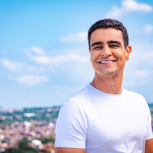 JHC revela detalhes de praça com fonte interativa em Maceió