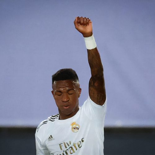 Projeto de Lei prevê multas de até R$200 mil e banimento de torcedores racistas por 30 anos em Alagoas