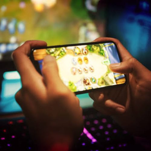 Bets superam pornô: acesso a sites de aposta dispara em 2024