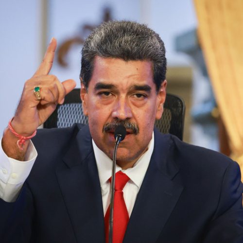 Maduro apela para que brasileiros vão às ruas em “apoio à Venezuela”
