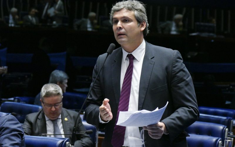 Lindbergh Farias assume papel na CPMI do INSS e diz não haver provas contra filho de Lula