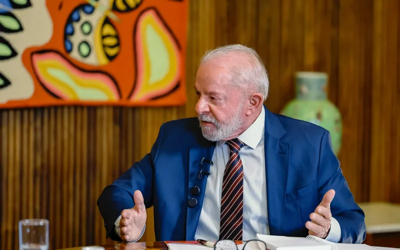 Lula chama ação contra o PCC de maior operação da história e defende PEC da Segurança Pública