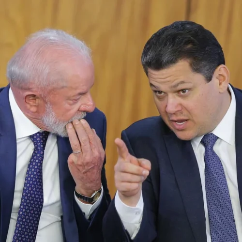 Senadores dizem que nunca testemunharam Alcolumbre com “tanto ódio” de Lula por escolha ao STF