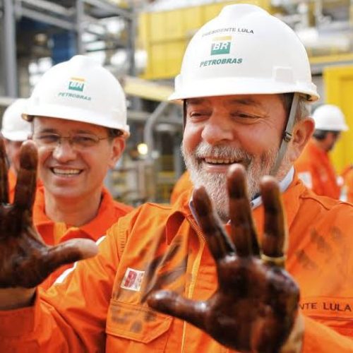 Petrobras gasta R$ 250 milhões em projeto de cultura Woke no Brasil