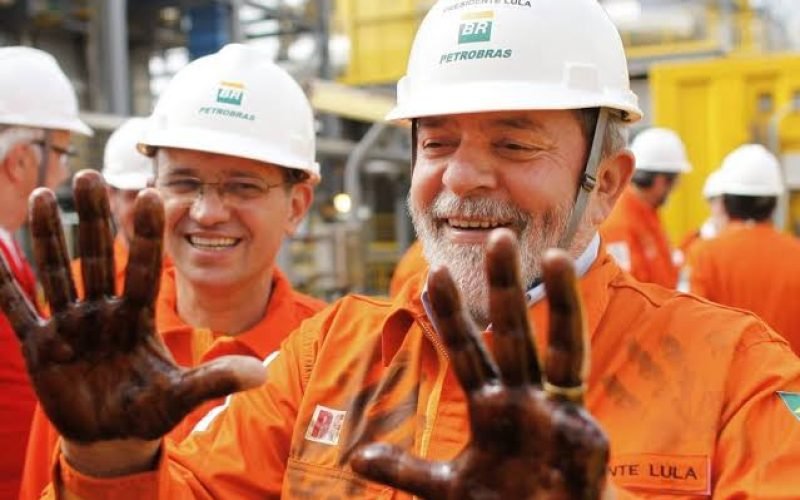Petrobras gasta R$ 250 milhões em projeto de cultura Woke no Brasil