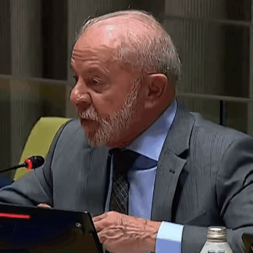 Em Nova York, Lula admite erros da esquerda e questiona crescimento da extrema-direita