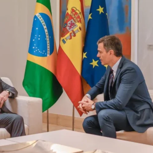 Lula busca apoio na Espanha para fechar acordo do Mercosul com a União Europeia