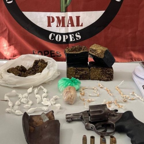 Suspeito de tráfico morre em confronto com a PM no Sertão de AL e dois são presos