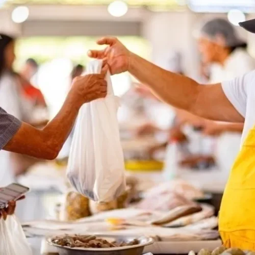 Mercados e feiras de Maceió têm horários alterados no Carnaval
