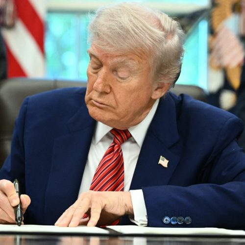 Trump pode anunciar medidas adicionais ao Brasil na próxima semana