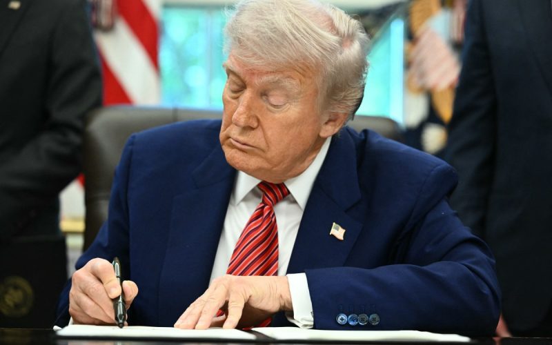 Trump pode anunciar medidas adicionais ao Brasil na próxima semana