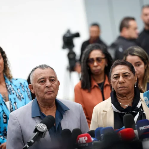 “Muita esperança”, diz mãe de Marielle Franco antes de julgamento de acusados de serem os mandantes do crime