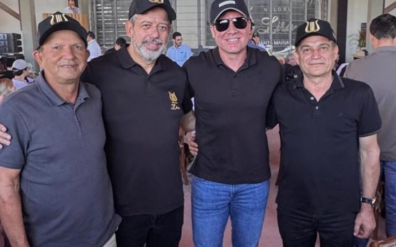 Paulinho do Araçá reforça alianças políticas em leilão agropecuário