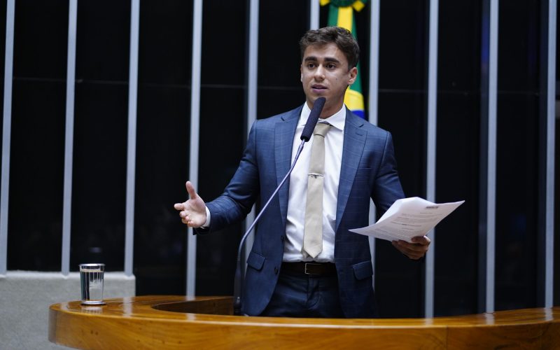 Justiça manda X apagar post de Nikolas Ferreira chamando PT de “Partido dos Traficantes”