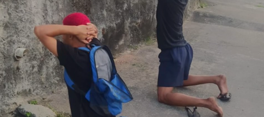 4º BPM captura dupla armada e recupera celulares roubados no Pinheiro