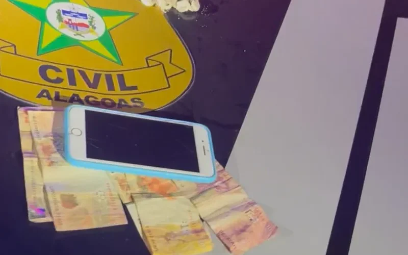 Polícia Civil prende homem por tráfico de drogas após perseguição na Ponta Verde