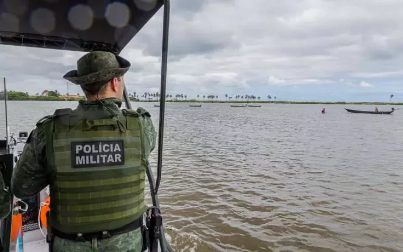 Batalhão Ambiental realiza operação contra pesca ilegal na Lagoa Manguaba