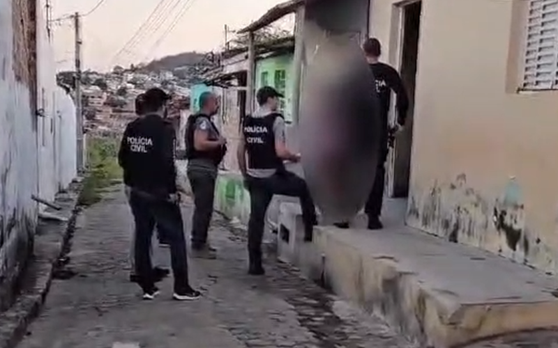 Suspeito de integrar facção ligada ao tráfico é preso durante a Operação Folhas Secas no Sertão de Alagoas