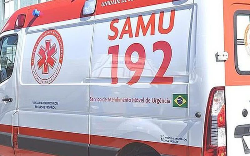 Motorista é resgatado após carro despencar em ribanceira na BR em União dos Palmares
