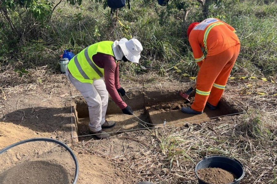 Sítio arqueológico com mais de 500 peças é descoberto durante obra em Maceió