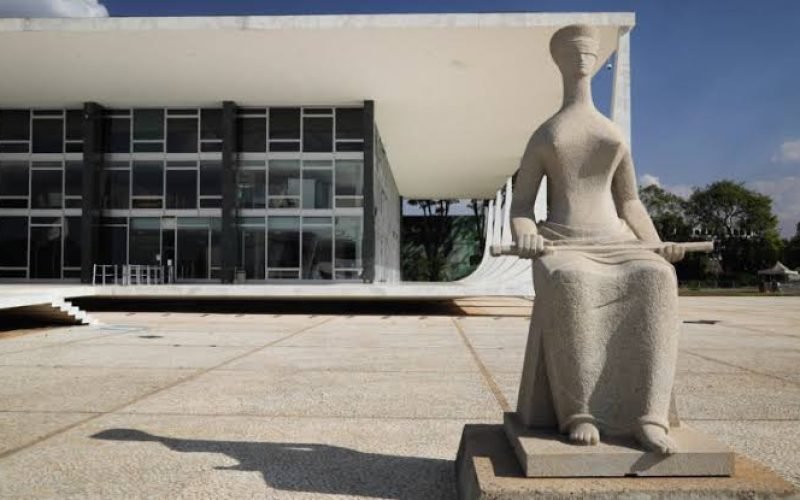STF retoma julgamento sobre a regulação das redes sociais