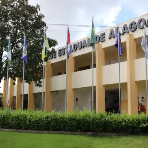 MPAL fiscaliza possíveis irregularidades em concurso para professor da Uneal