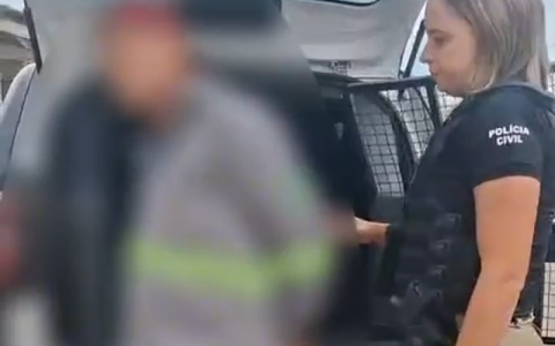 Idoso acusado de embriagar a esposa para estuprar a neta é preso no Pilar; abusos aconteciam há pelo menos oito anos