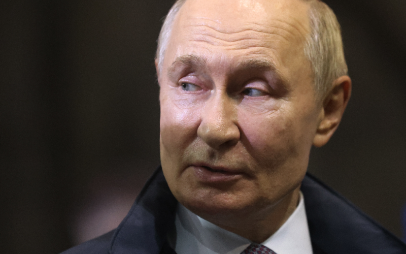 Putin faz alerta sobre poder nuclear russo e diz que rivais “vão se arrepender”