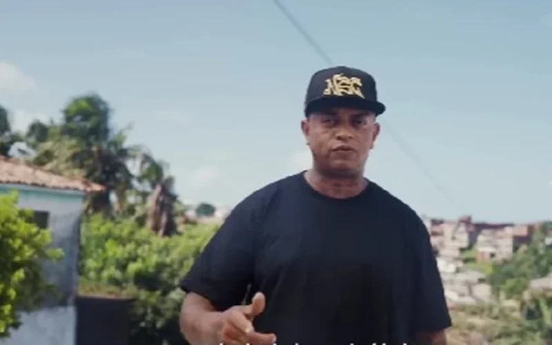 “Fui vítima de uma covardia”, diz rapper Alex NSC após confusão durante show em Maceió