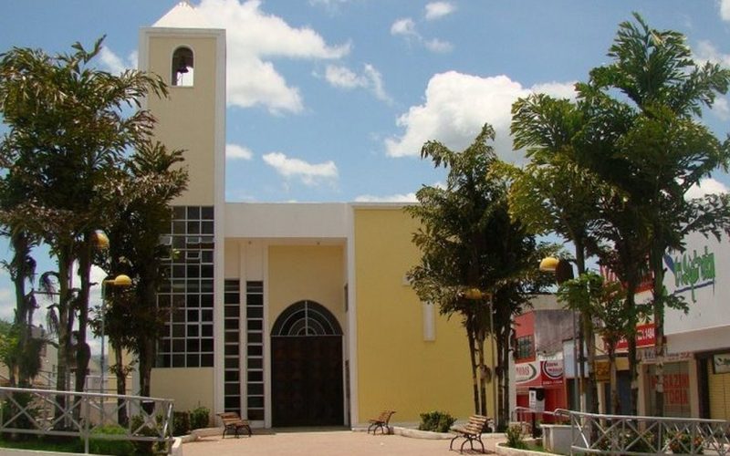 Bandidos invadem igreja e furtam dinheiro de doações de fiéis em União dos Palmares