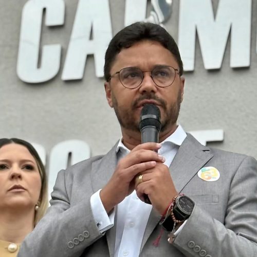 Prefeito Bruno Teixeira anuncia continuidade do mutirão do Moradia Legal em Maribondo