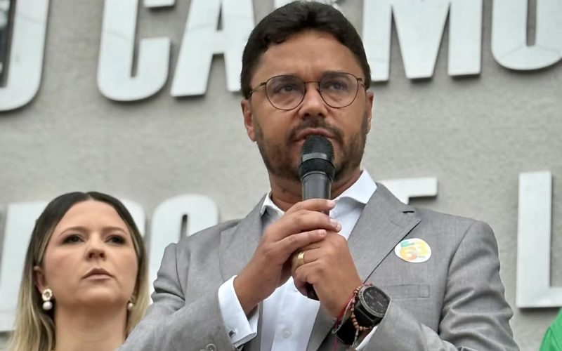 Prefeito Bruno Teixeira anuncia continuidade do mutirão do Moradia Legal em Maribondo
